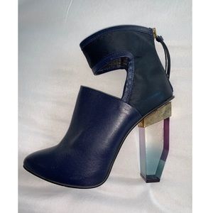 MISSTA Debora Holographic Heel booties